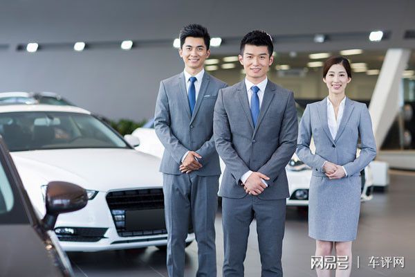 4S店窮途末路？汽車銷售直營化浪潮下的轉(zhuǎn)型思考