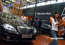 奔馳母公司利潤銳減37%，中國市場新能源車銷售遇冷